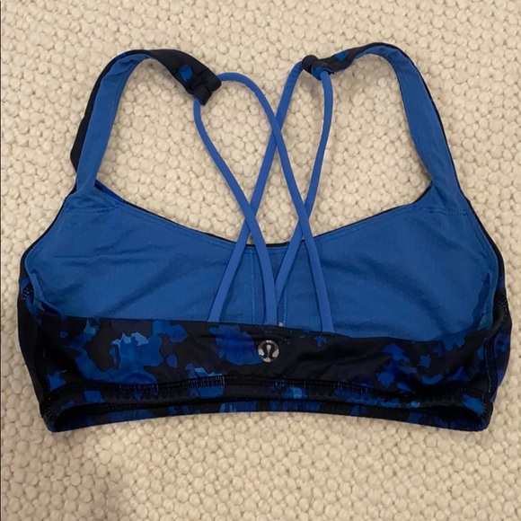 Lululemon sports bra size 4 - Picture 2 of 2